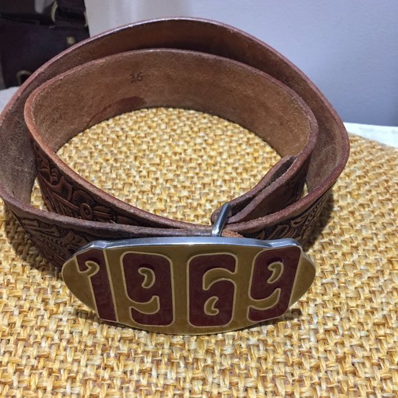 VINTAGE SADDLE LEATHER BELT SIZE 36 - Picture 1 of 8